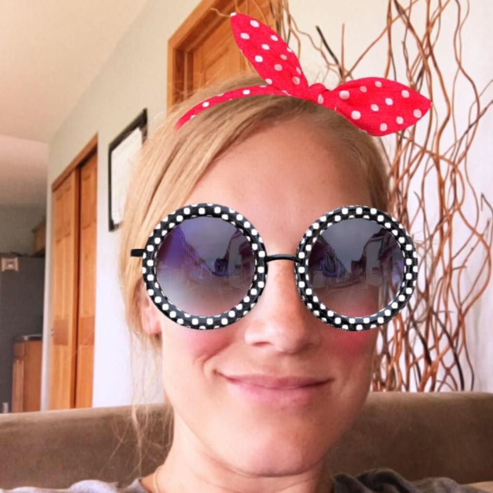 Meet your Posher, Jennifer